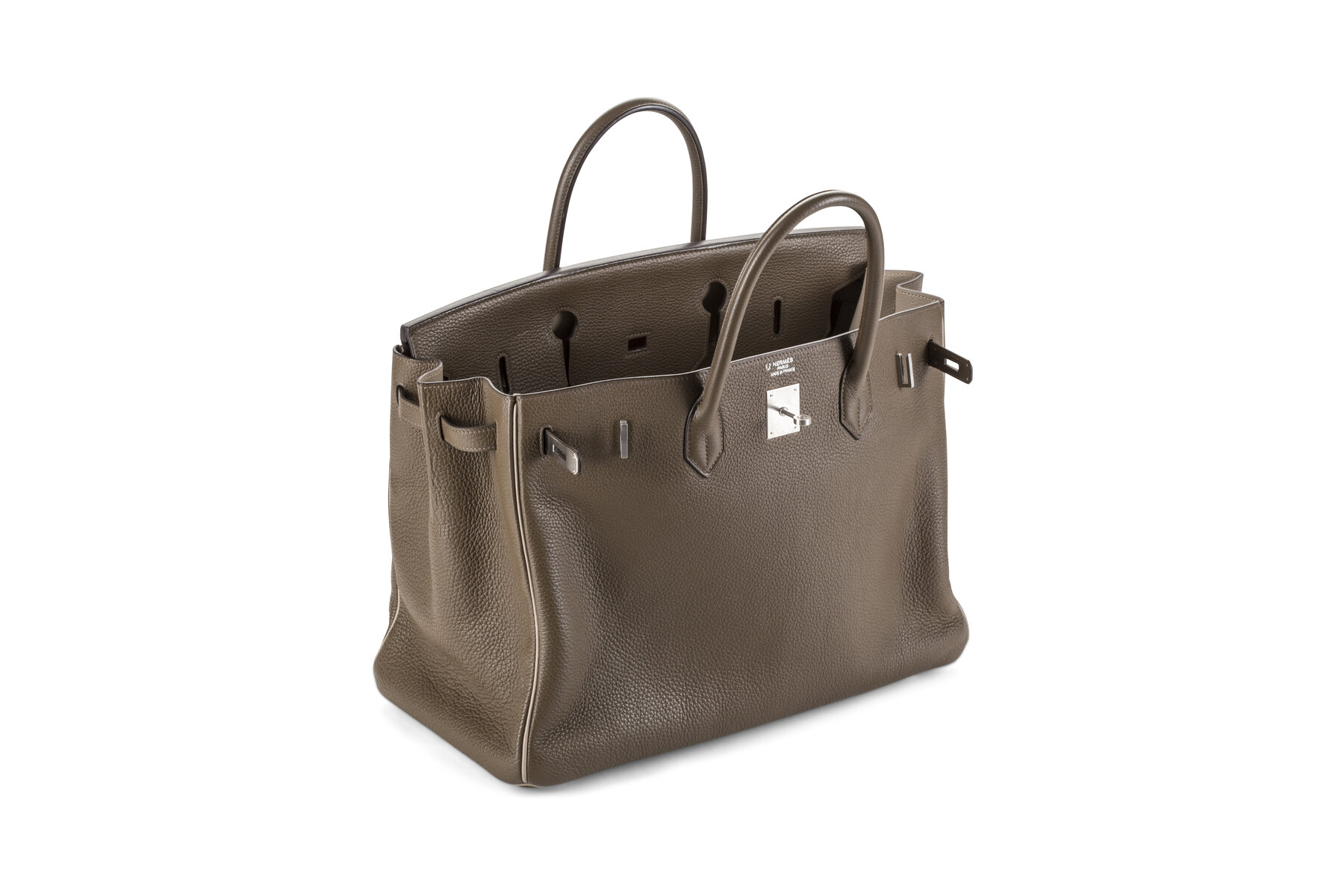 Hermès Birkin in etoupe leather — luxury handbag photography
