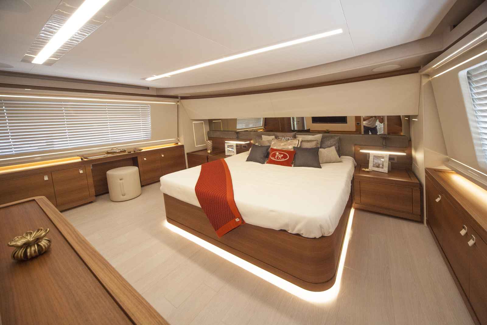 Yachts photography — Beachhead Studios, Hong Kong commercial photographer (14 of 17)